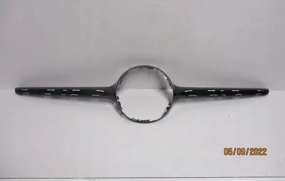 Peugeot Partner III Front bumper upper radiator grill A1768880085