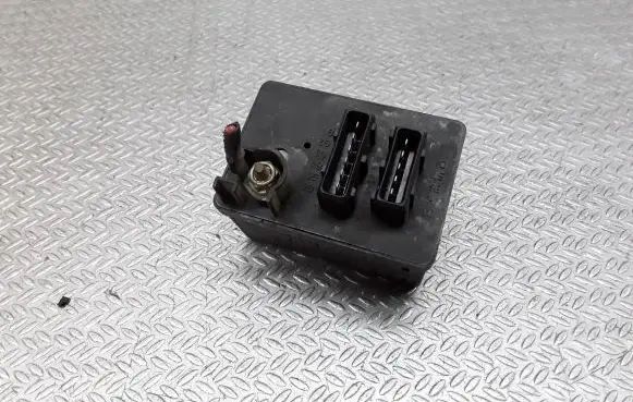 Glow plug pre-heat relay