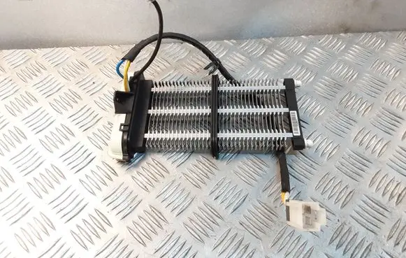 Nissan Pathfinder R51 Electric cabin heater radiator VP5NFH18K463AA
