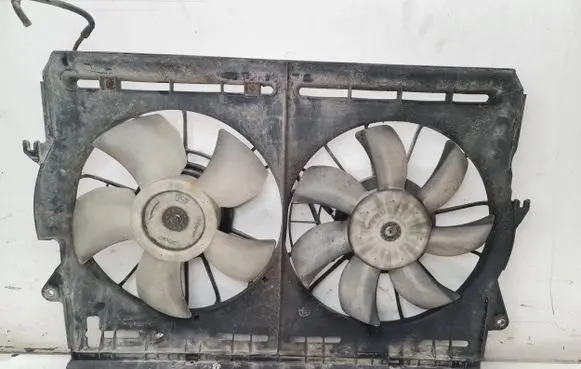 Toyota Corolla Verso AR10 Fan set DT4227502520