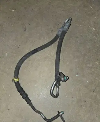Ford Mondeo MK IV Power steering hose/pipe/line 6G913691
