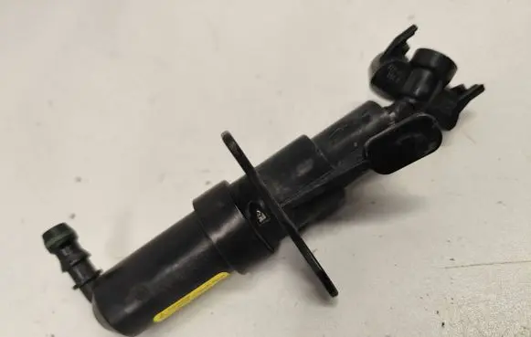 Skoda Octavia Mk2 (1Z) Headlight washer spray nozzle 1Z0955966A 130506 1307030224