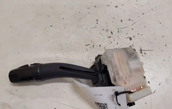 Hyundai Santa Fe Indicator stalk 202005763