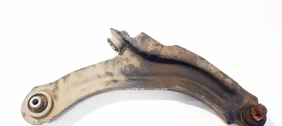 Renault Zoe Front lower control arm/wishbone