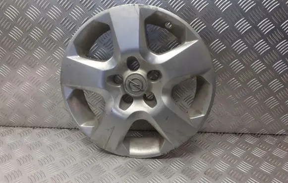 Opel Zafira B R16 wheel hub/cap/trim 13198634
