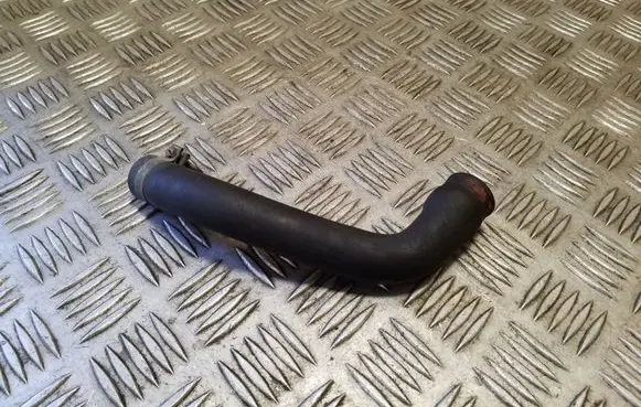 Audi A6 S6 C4 4A Breather/breather pipe/hose 