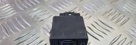 Citroen Xsara Picasso Headlight level height control switch M0017