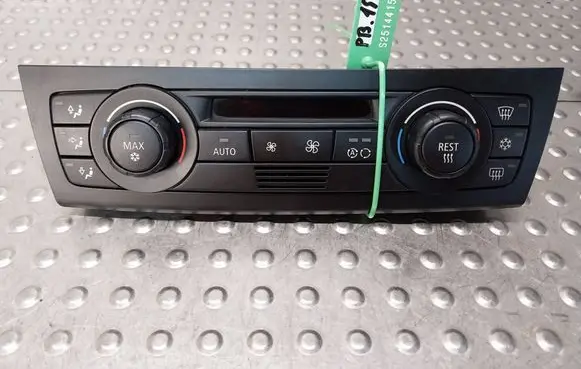BMW 1 E81 E87 Climate control unit 9199260