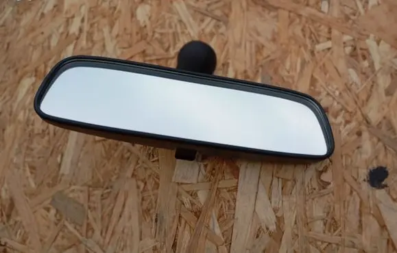 Subaru Outback Rear view mirror (interior) E13010836 010836 I100027