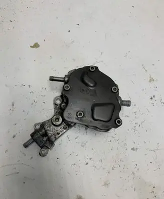 Volkswagen Golf Plus Fuel injection high pressure pump 038145209K