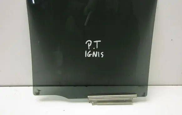 Suzuki Ignis Rear door window glass 