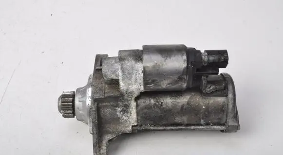 Seat Leon (5F) Starter motor 02E911024M