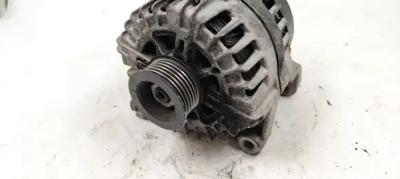 BMW 1 E82 E88 Generator/alternator 189411A
