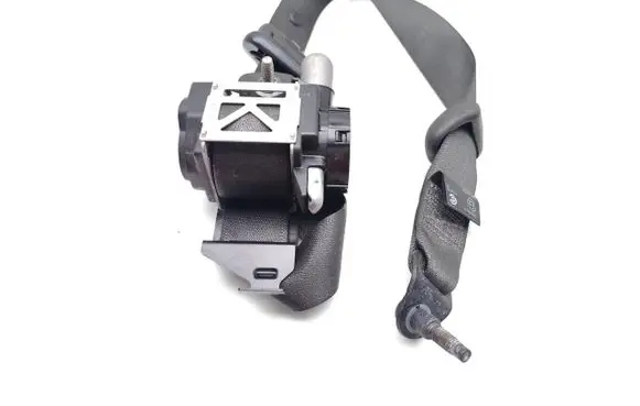 Ford Mondeo MK V Front seatbelt DS73-F61295-LA 2029458E23 DS73-F61295-LA35B8