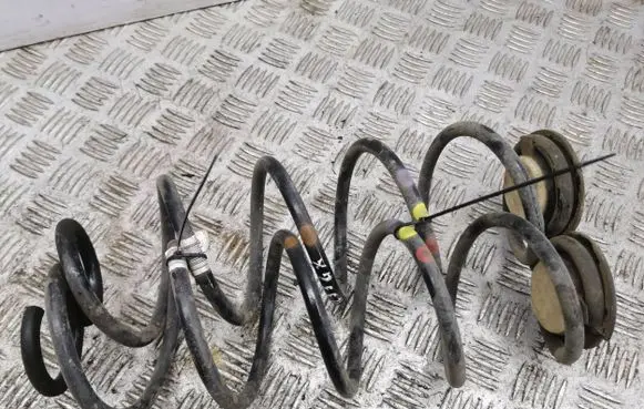 Opel Astra L Rear coil spring