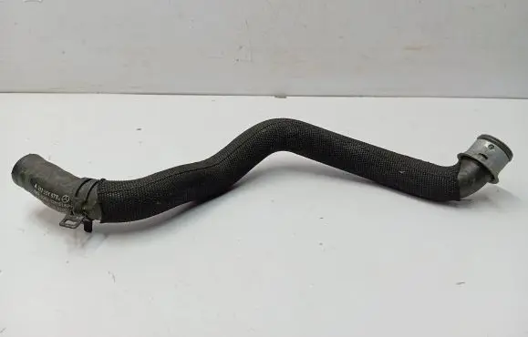 Mercedes-Benz CLS C218 X218 Engine coolant pipe/hose A2125015782