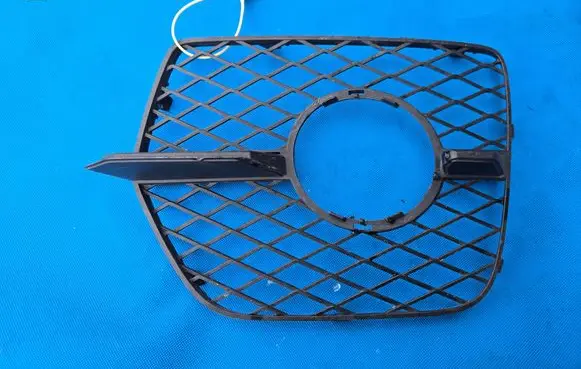 BMW X6 E71 Front fog light trim/grill 7176277