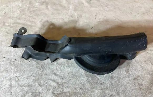 BMW 4 F36 Gran coupe Engine compartment rubber 7255804 180685