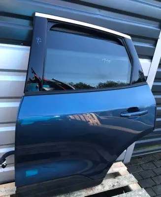Ford Kuga III Rear door