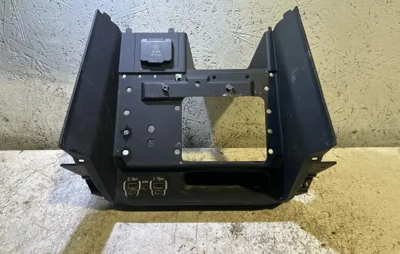 Ram 1500 USB control unit 68253394AA A200616 2020SEP14