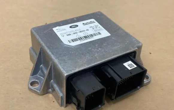 Jaguar XF X250 Airbag control unit/module CX2314D374AD 0120S070153