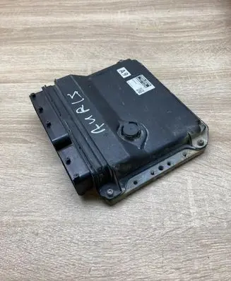 Toyota Auris 150 Engine control unit/module ECU 8966112A90 1758008011