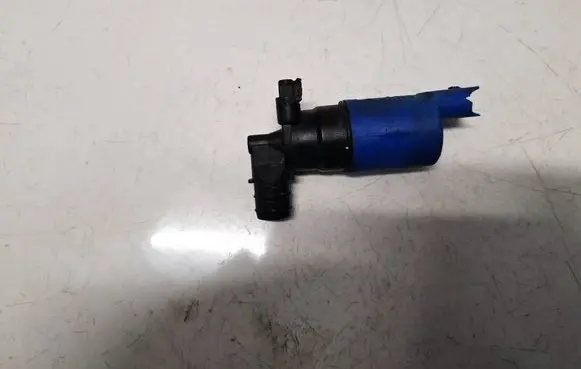 Ford Grand C-MAX Windscreen/windshield washer pump AV6113K082AA