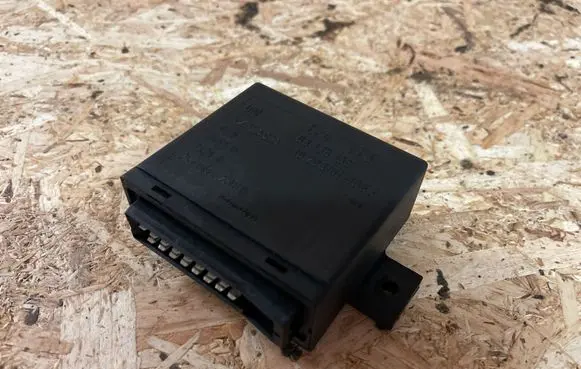 Opel Zafira A Light module LCM 09135156