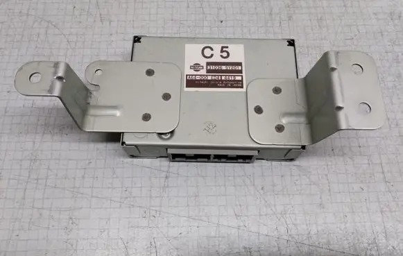 Nissan Maxima Gearbox control unit/module 310365Y201