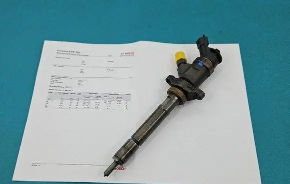 Peugeot 308 Fuel injector 0445110311 IMPRK1465571