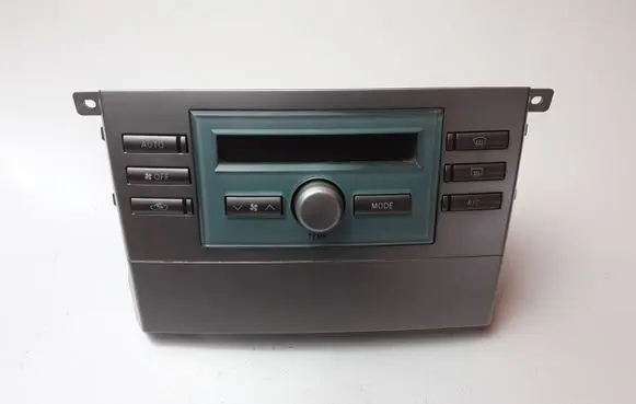 Toyota Corolla Verso AR10 Air conditioner control unit module 559000F030