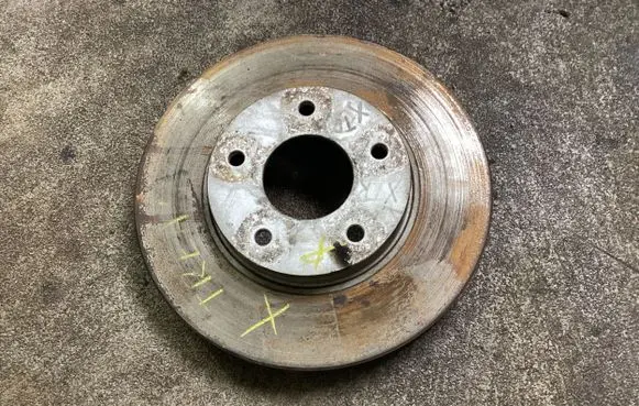 Nissan X-Trail T30 Front brake disc
