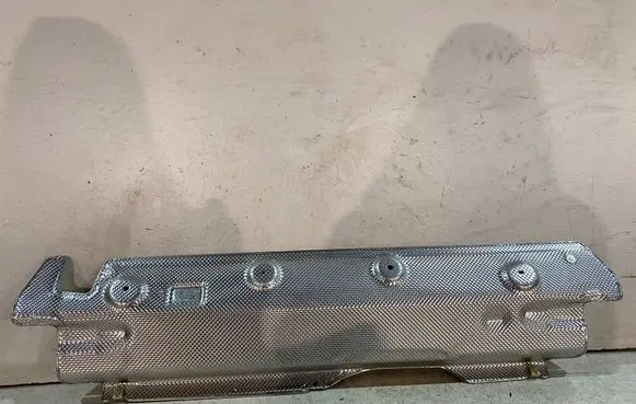 BMW X7 G07 Exhaust heat shield 7424936