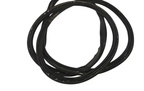 Tesla Model S Trunk rubber seal (body) 