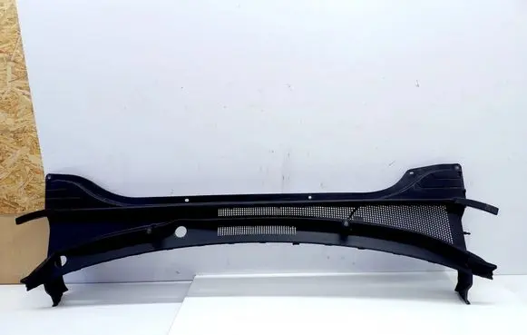 KIA Xceed Wiper trim 86151J7000 86151J7100