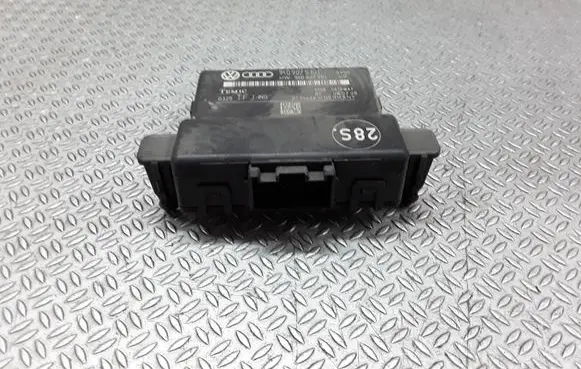 Volkswagen Touran I Gateway control module 1K0907530F