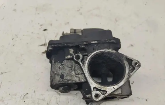 Audi A6 S6 C6 4F EGR valve 03L131501G 27991437