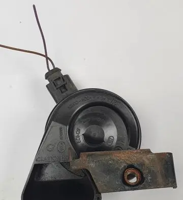 Porsche Cayenne (92A) Horn signal 7P5951184