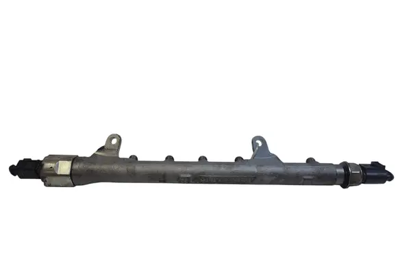 Volkswagen Golf VI Fuel main line pipe 03L130089B R03L125A