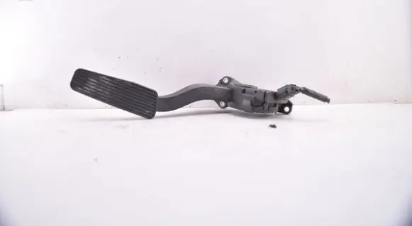 Chrysler Town u0026 Country V Accelerator throttle pedal 05281418AC