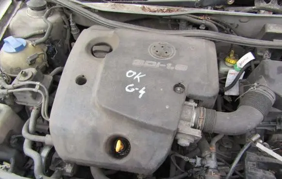 Volkswagen Golf IV Engine 