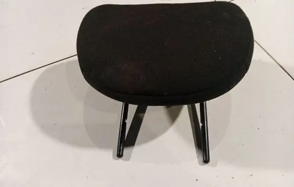 Citroen C5 Front seat headrest
