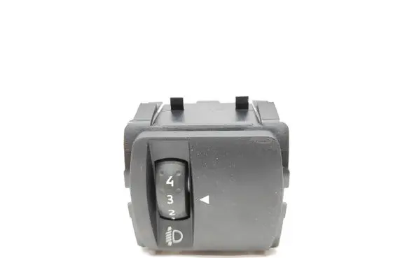 Dacia Sandero Headlight level height control switch 251902972R A414679 1201203