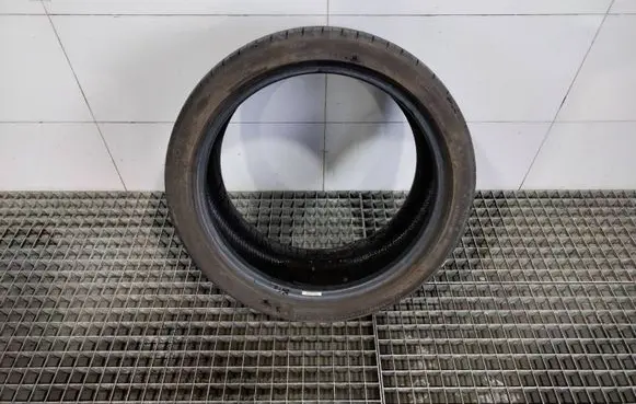 BMW 1 F20 F21 R18 summer tire 