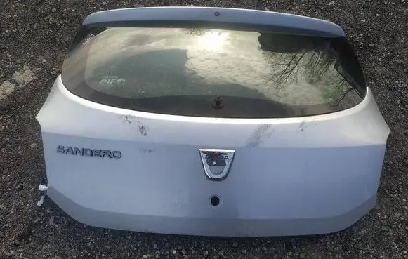 Dacia Sandero Tailgate/trunk/boot lid pilkas