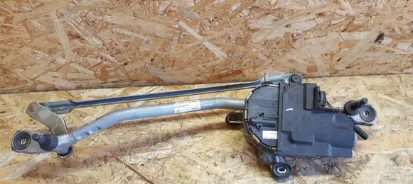 Volvo V40 Front wiper linkage and motor 3397021692 1310111300