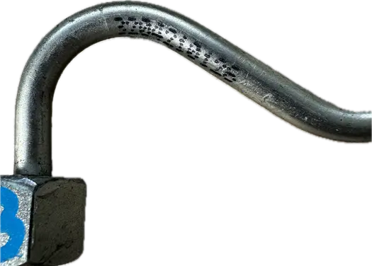 Iveco Daily 6th gen Fuel injector supply line/pipe 2204211541 1203210750 2204211734