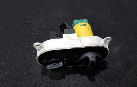Ford Mondeo MK II Light switch 95bb13k196ca