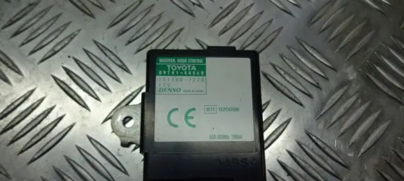 Toyota Avensis Verso Other control units/modules 89741-44060