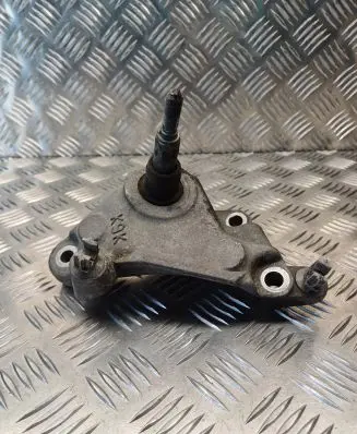 Renault Clio III Gearbox mounting bracket 8200277203